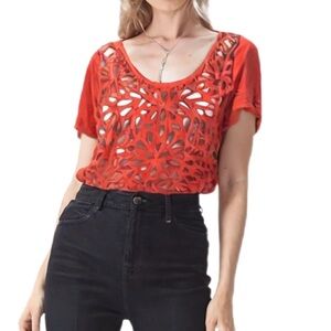 Babaton Mesh Floral Cut Out Short Sleeve T-Shirt in Red Size XXS